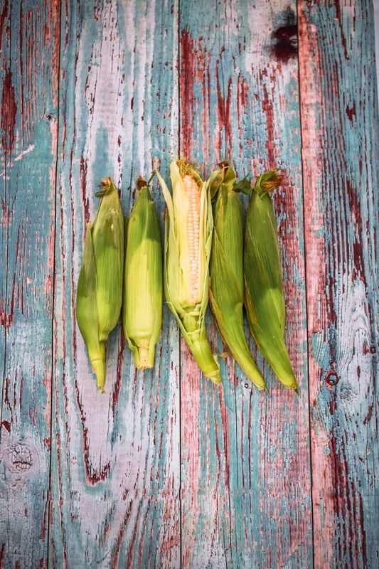 How to Microwave Corn on the Cob in the Husk Microwave