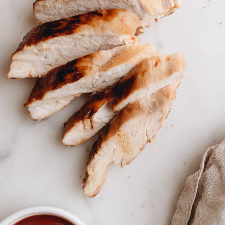 How to Reheat Chicken Breast in Microwave