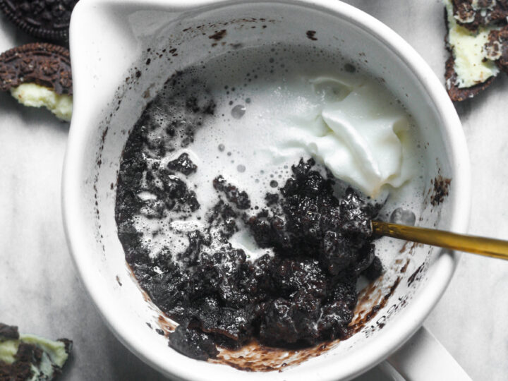 How to Make 2 Ingredient Oreo Mug Cake - Woman's World